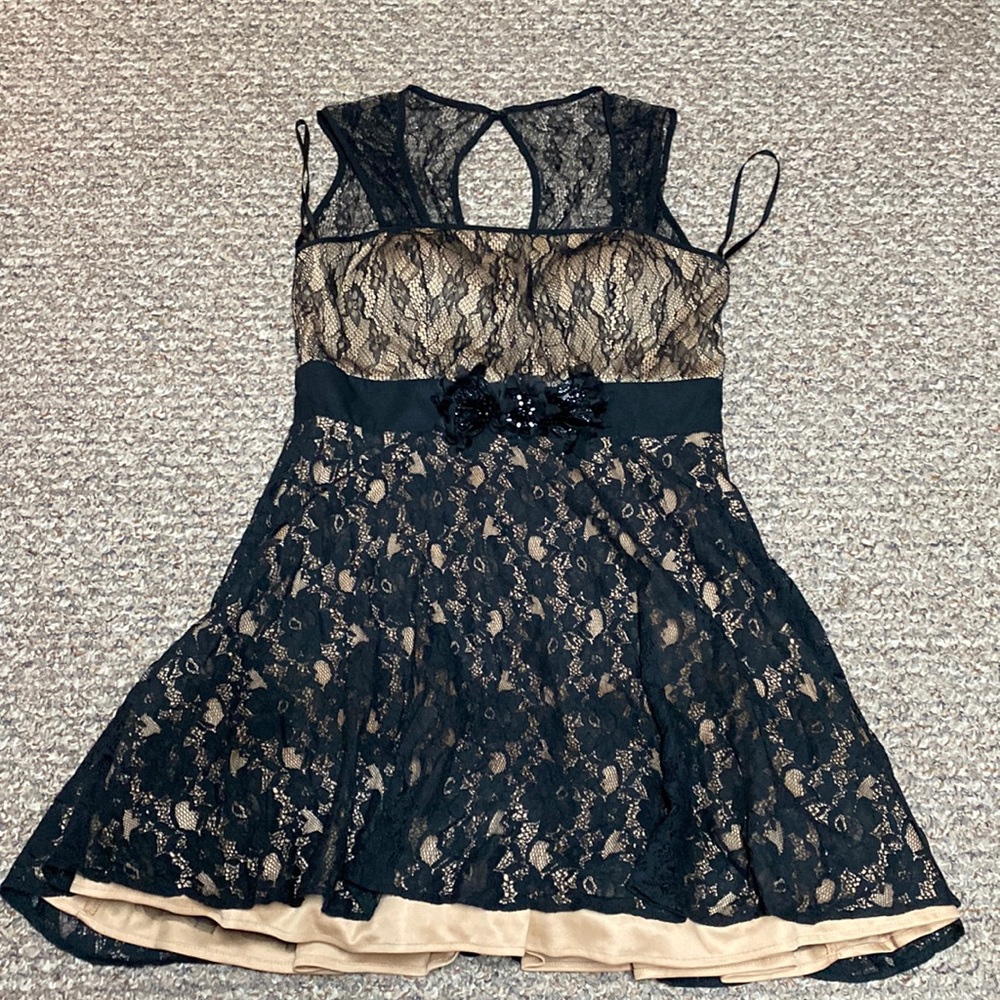 Black and cream laced formal MIDI dress